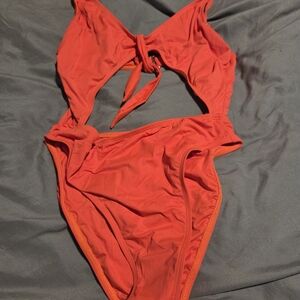 Dippin' Daisy's Coral Swimsuit Size L Open Middle